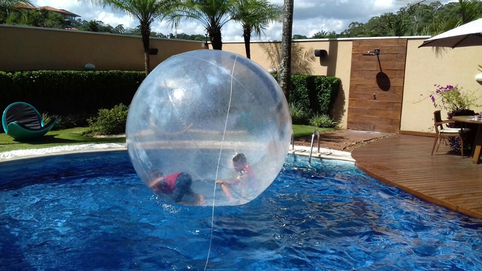 Aluguel de water ball inflável 3